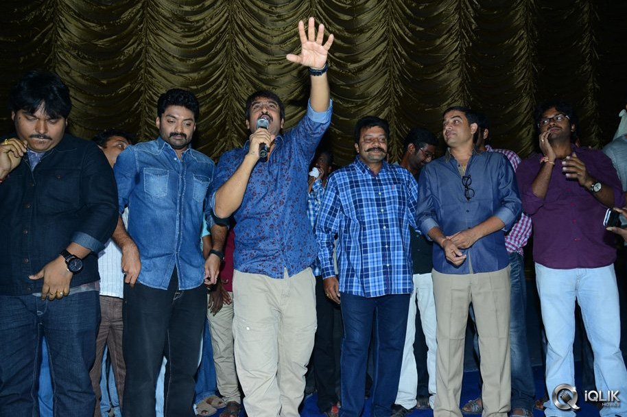 Pataas-Movie-Success-Meet-at-Devi-Theatre